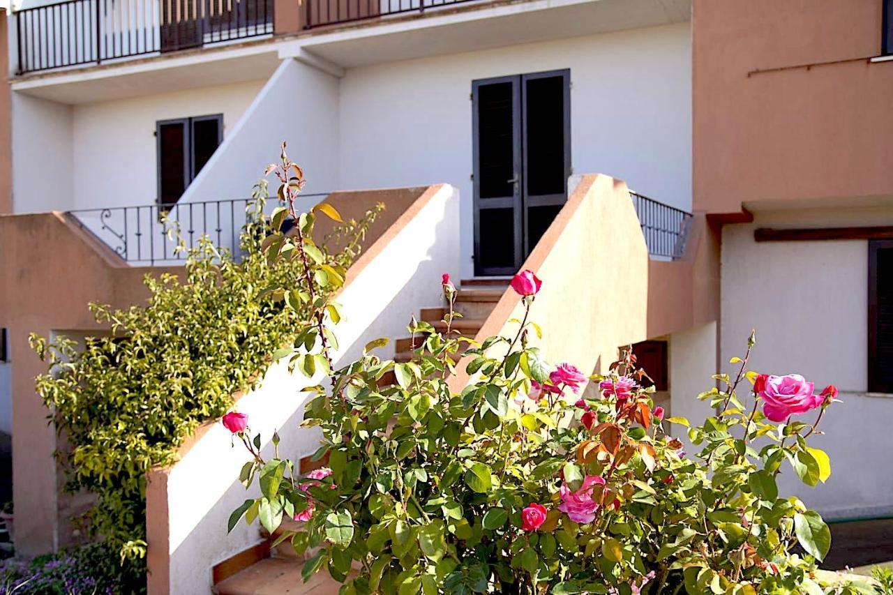 קאסטלסארדו Villa Stefania מראה חיצוני תמונה
