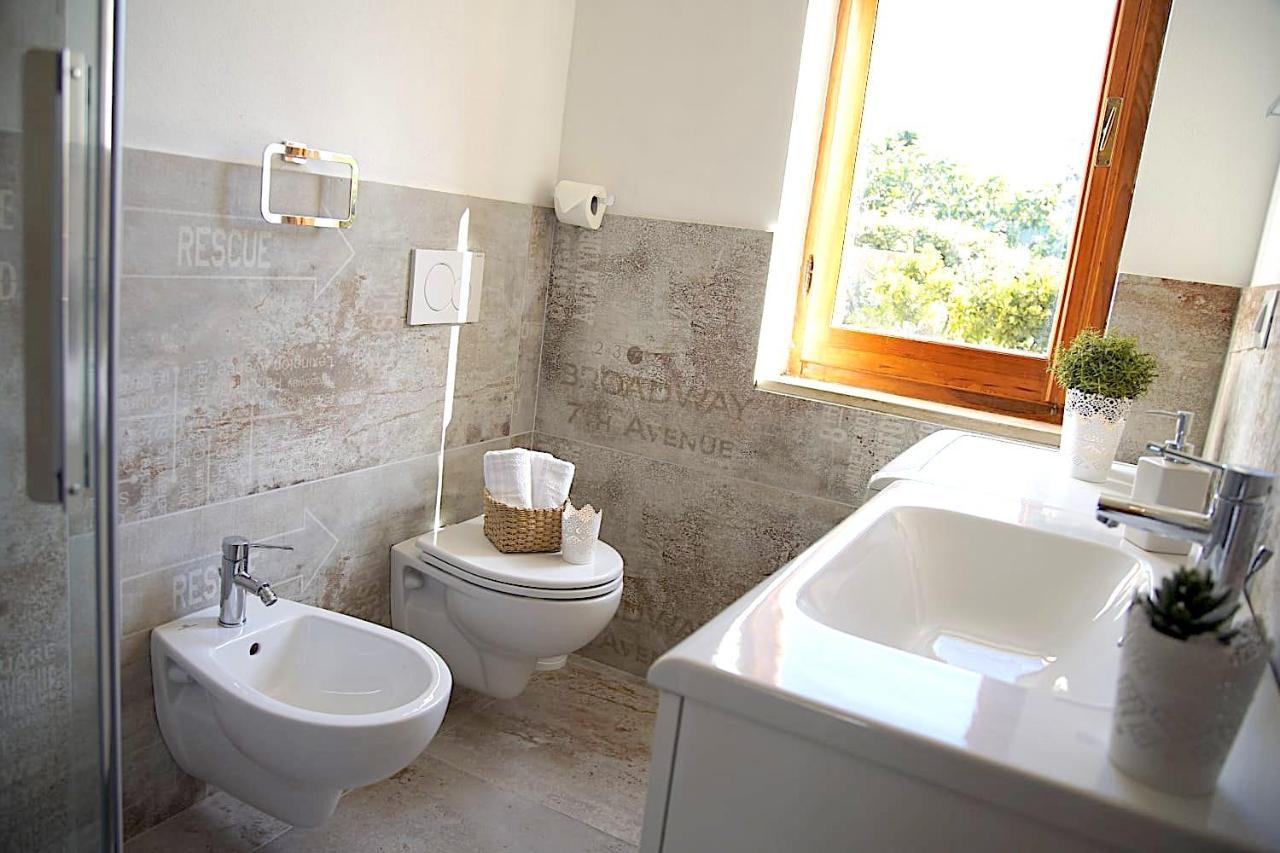 קאסטלסארדו Villa Stefania מראה חיצוני תמונה