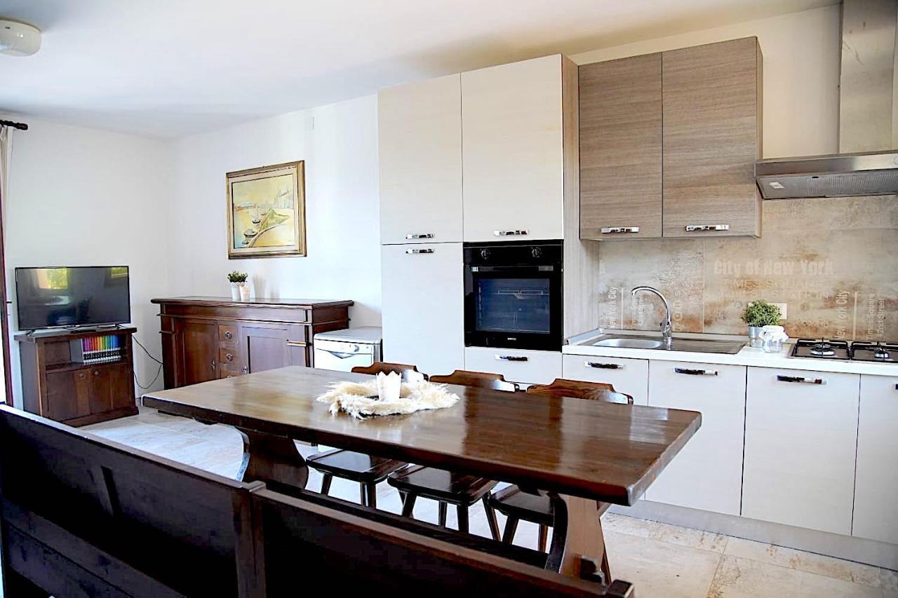 קאסטלסארדו Villa Stefania מראה חיצוני תמונה