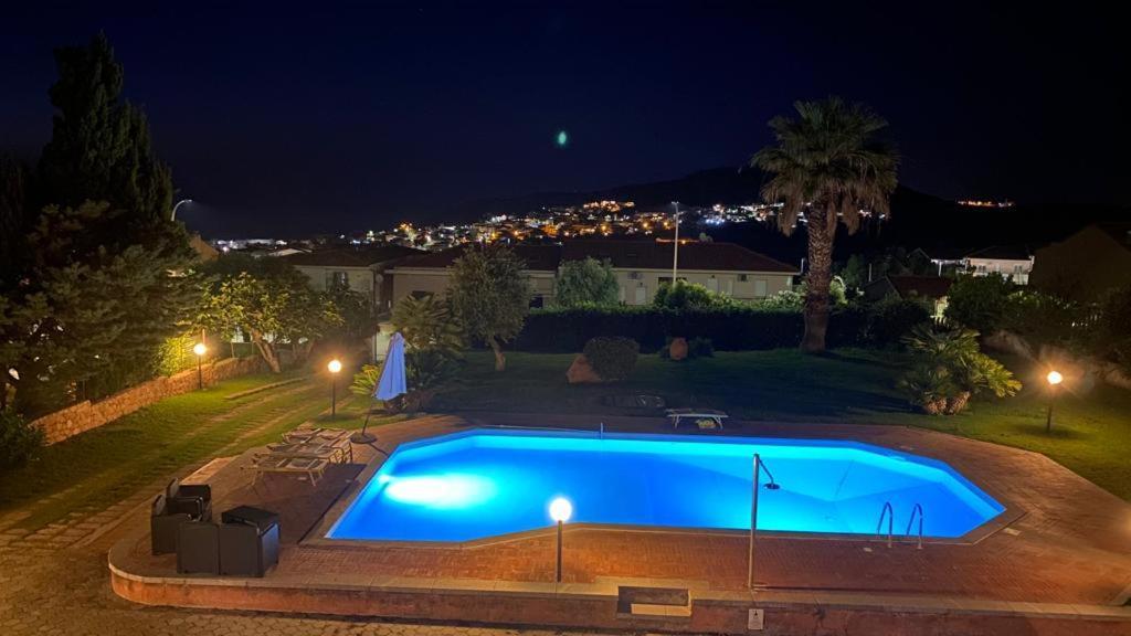 קאסטלסארדו Villa Stefania מראה חיצוני תמונה